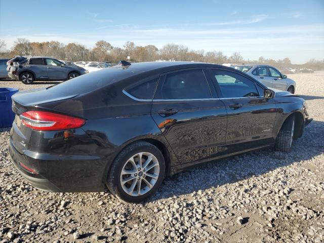  FORD FUSION 2019 Черный