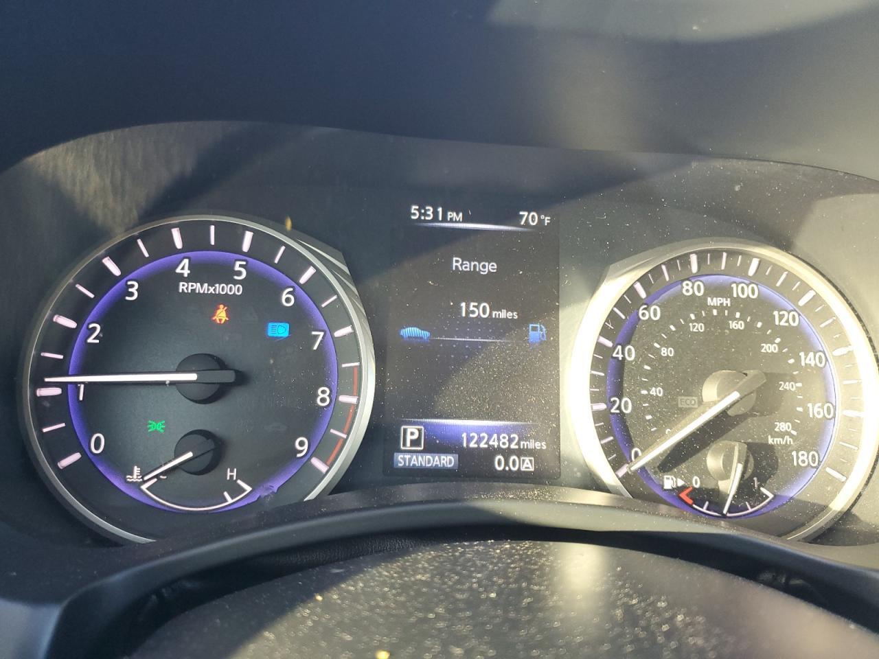 2014 Infiniti Q50 - Image 9