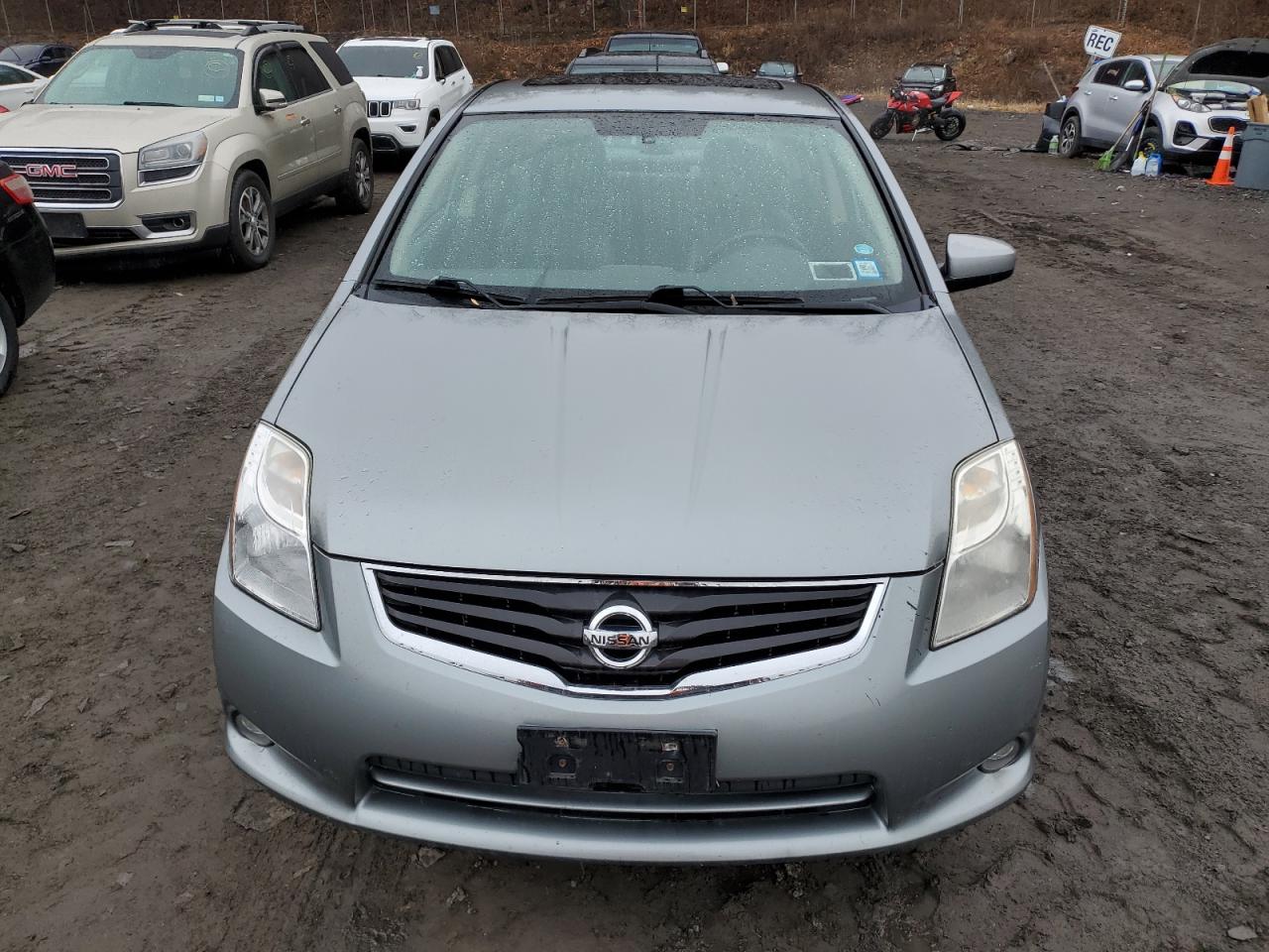 2010 Nissan Sentra - Image 5