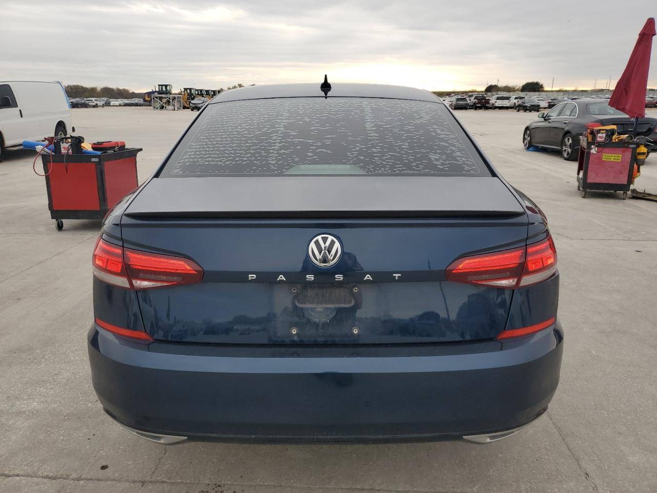 2020 Volkswagen Passat - Image 6