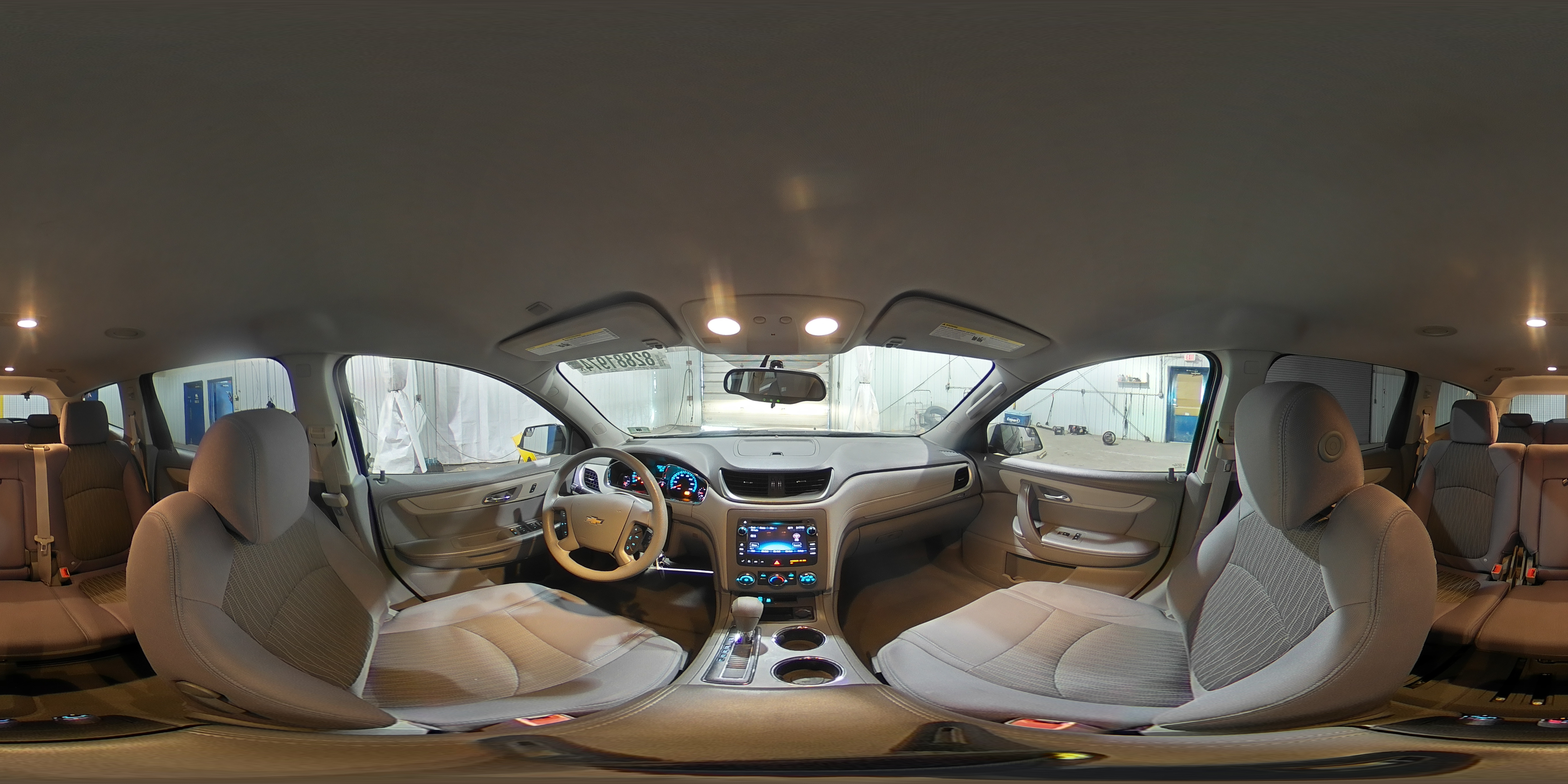 2014 Chevrolet Traverse - Image 15
