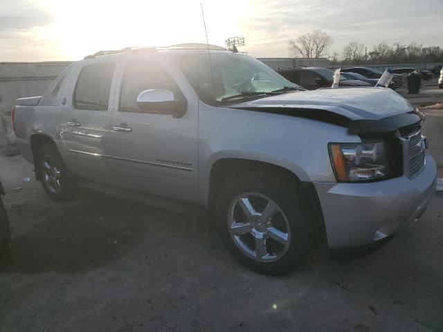 Pickups CHEVROLET AVALANCHE 2013 Gray