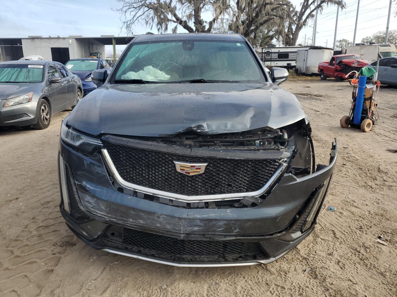 VIN 1GYKPGRS6LZ114483 2020 CADILLAC XT6 no.5