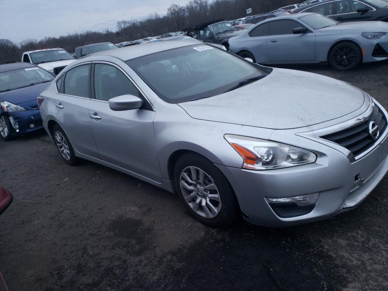 2015 Nissan Altima - Image 4