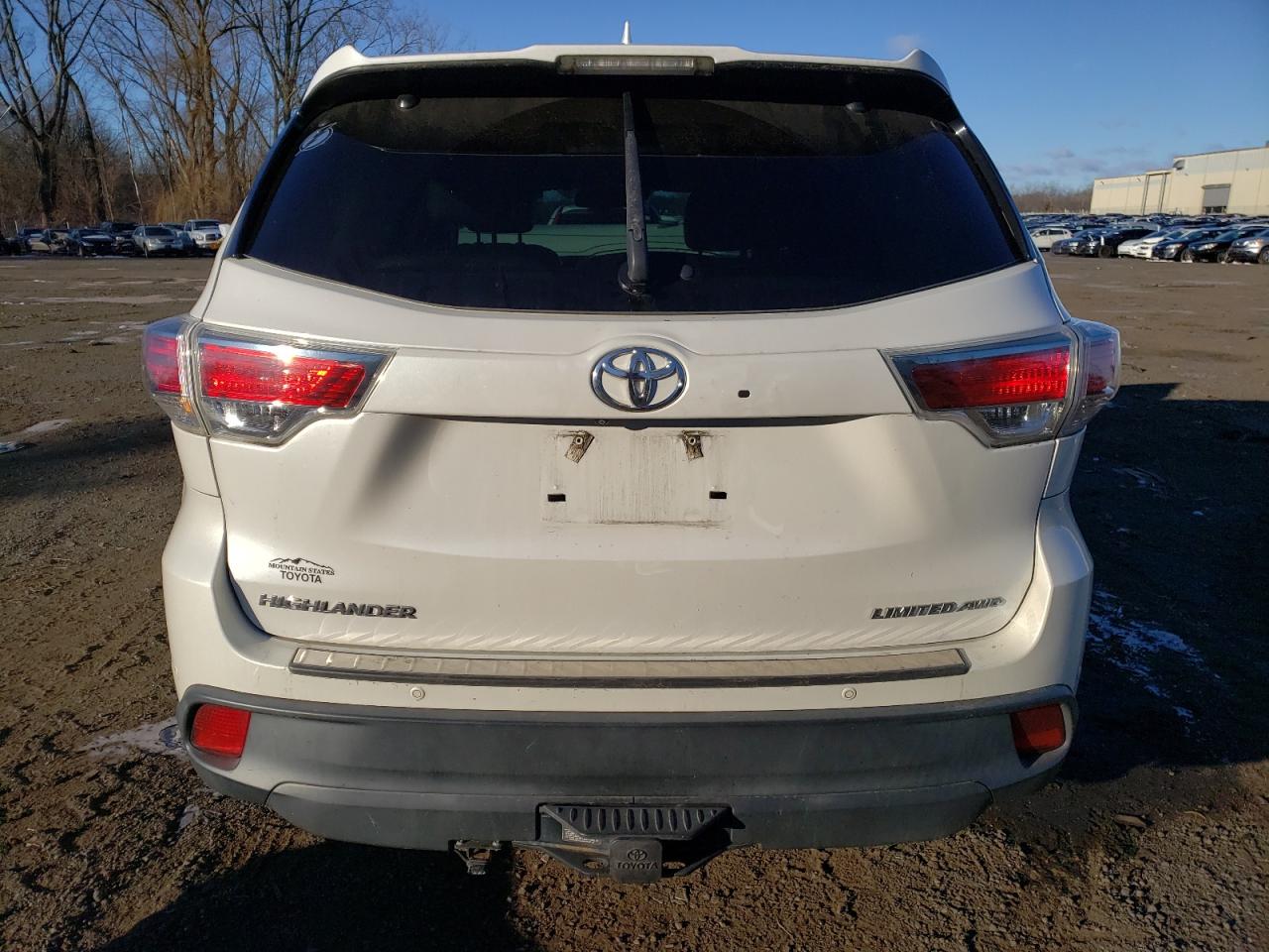 VIN 5TDDKRFH6GS331315 2016 TOYOTA HIGHLANDER no.6