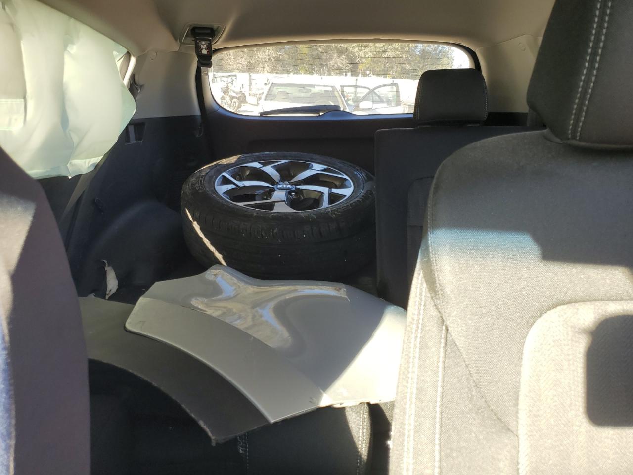 2022 Kia Sportage - Image 10