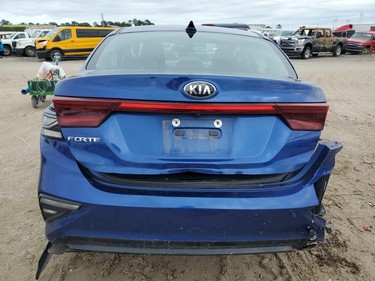 2019 Kia Forte Fe VIN: 3KPF24AD8KE123410 Lot: 83620184