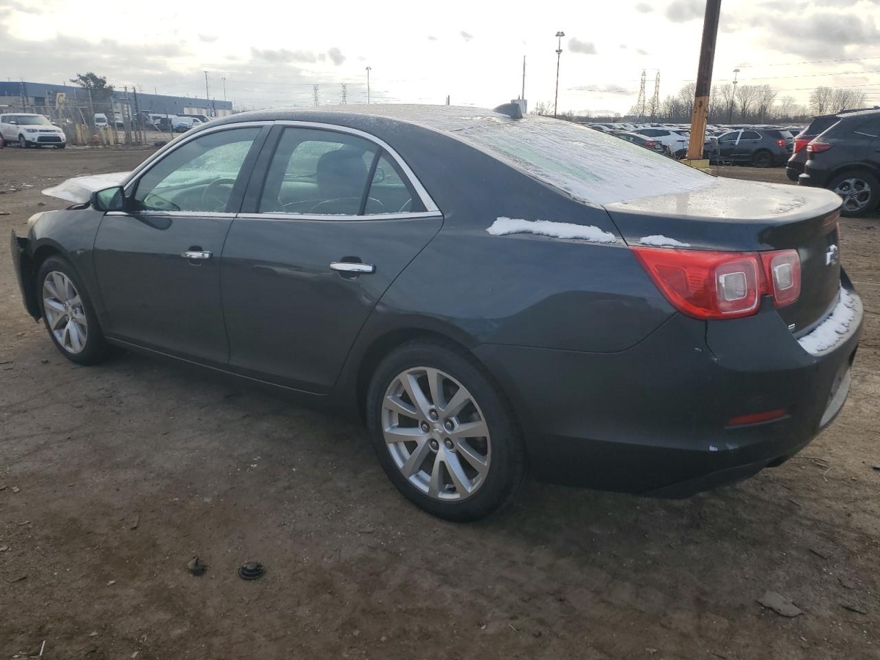 VIN 1G11H5SL7EF205846 2014 CHEVROLET MALIBU no.2