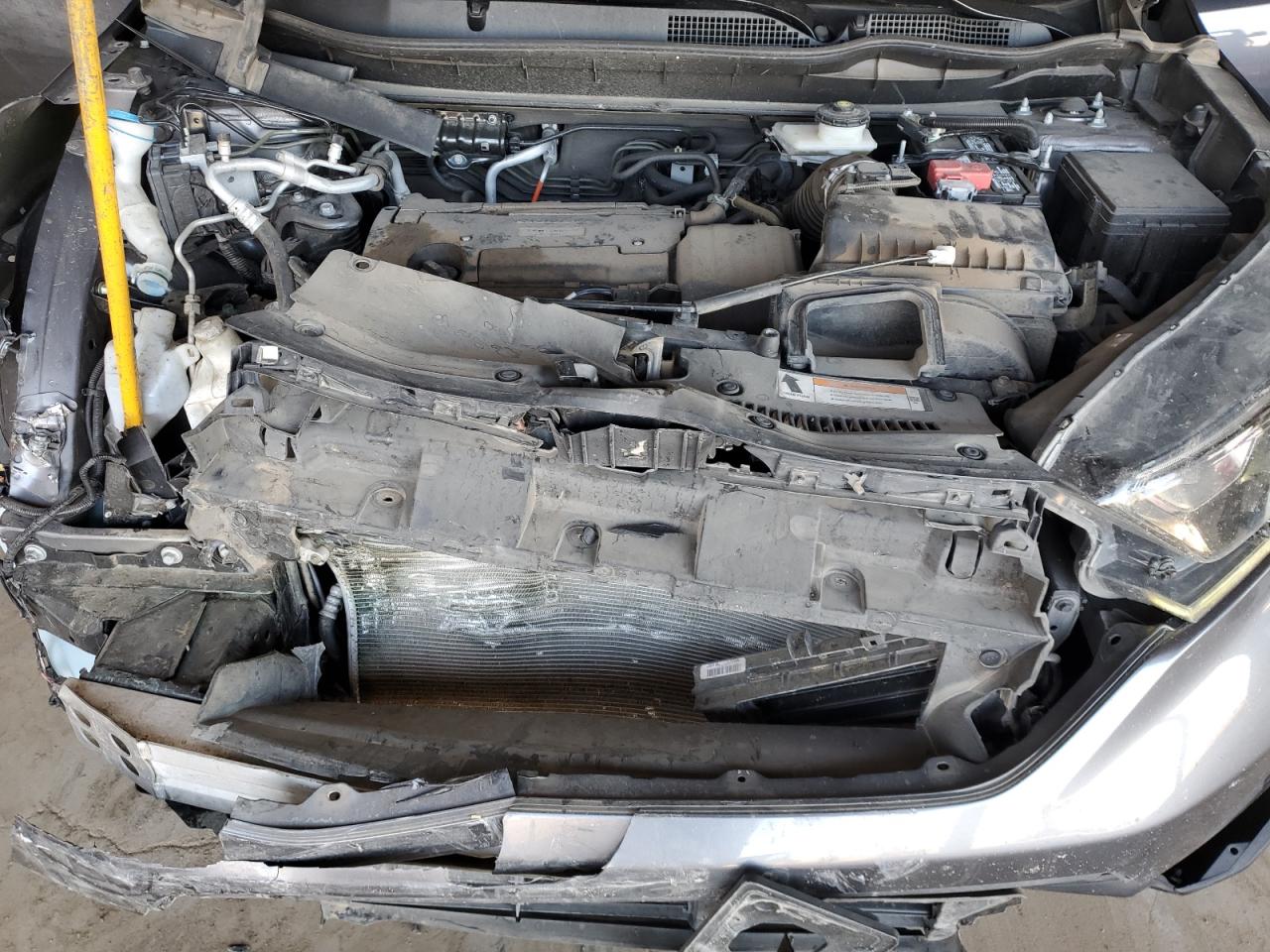 2017 Honda CR-V - Image 14