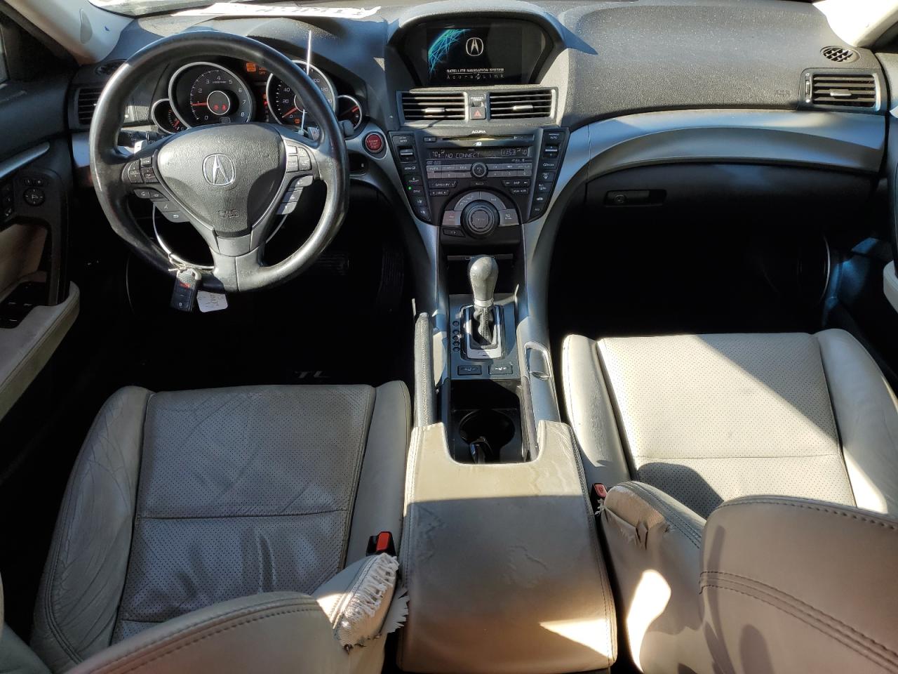 2011 Acura TL - Image 8
