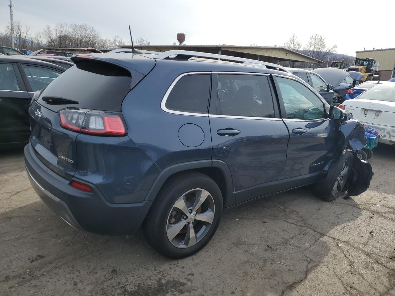 2019 Jeep Grand Cherokee - Image 3