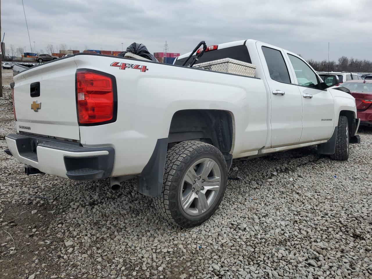 2018 Chevrolet Silverado - Image 3