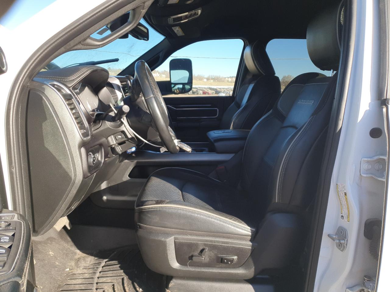 2021 Ram 2500 Laramie VIN: 3C6UR5FL1MG655086 Lot: 82898924