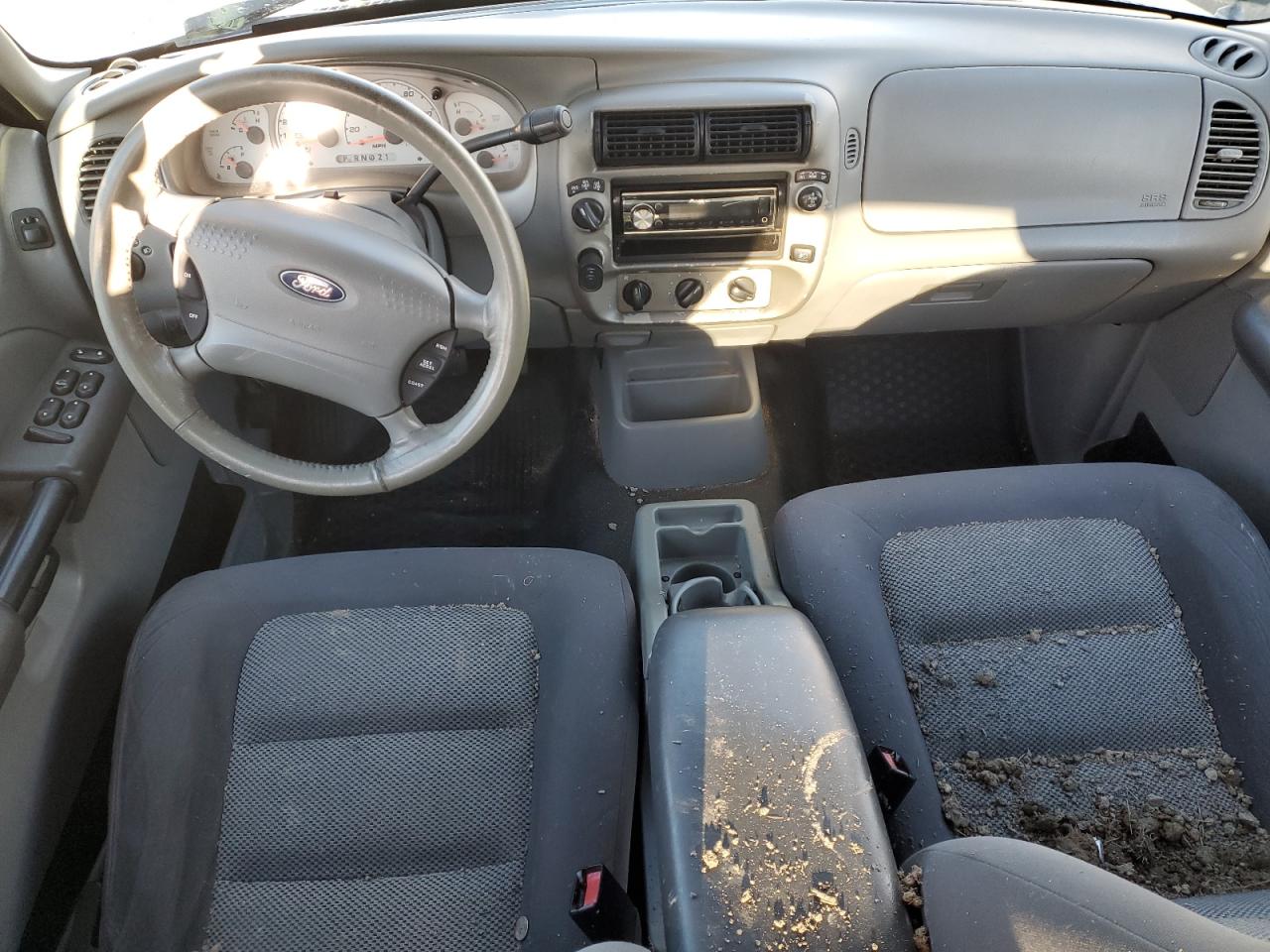 2003 Ford Explorer - Image 8