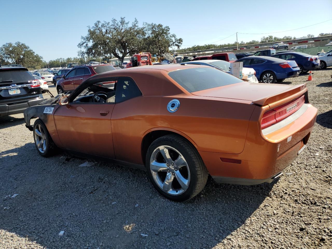 2011 Dodge Challenger - Image 2