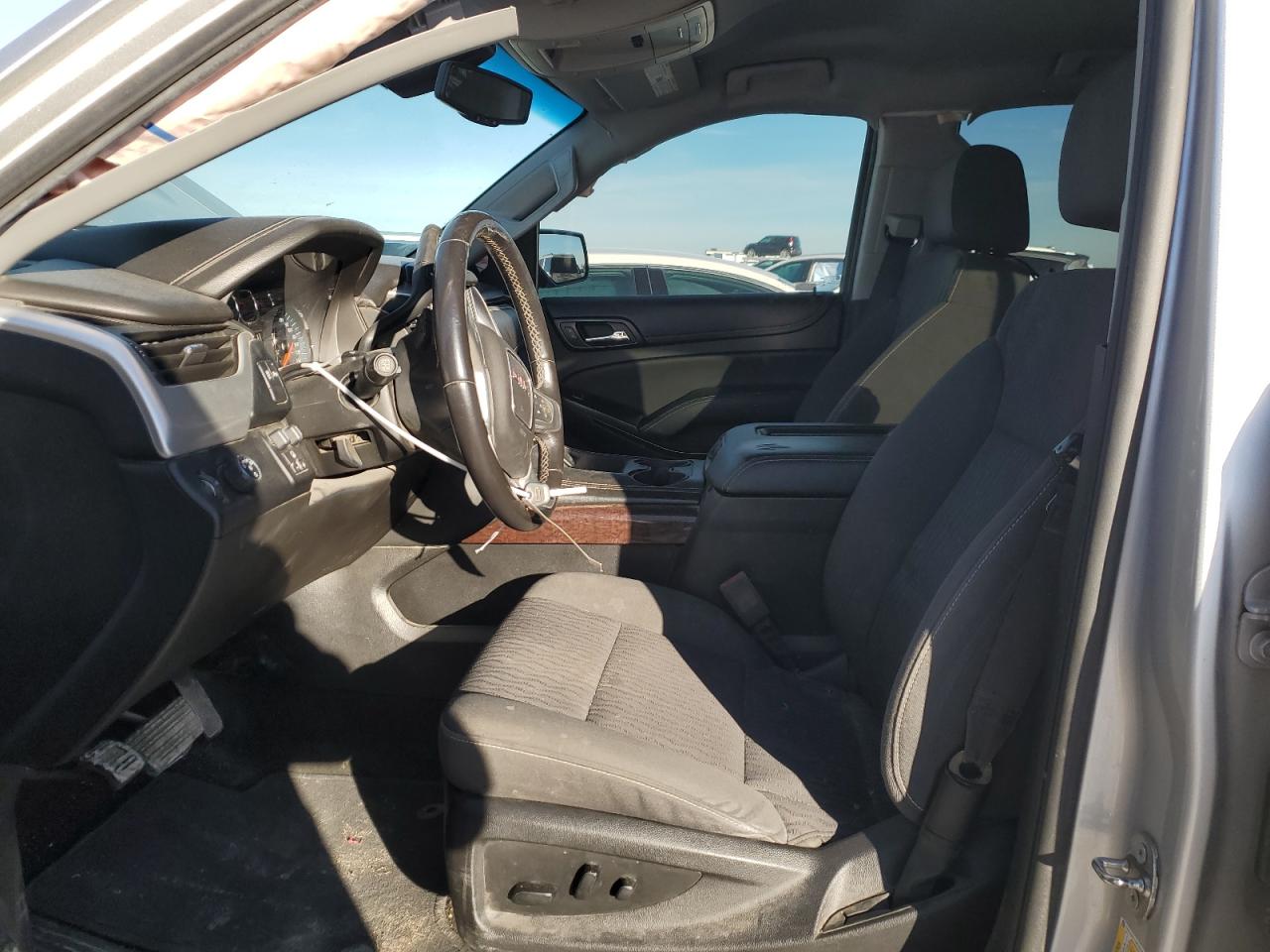 2018 GMC Yukon - Image 7