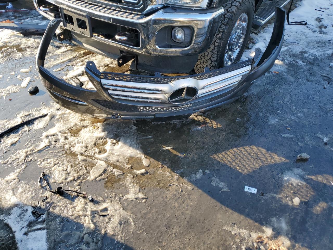 2017 Mercedes-Benz GLE - Image 13