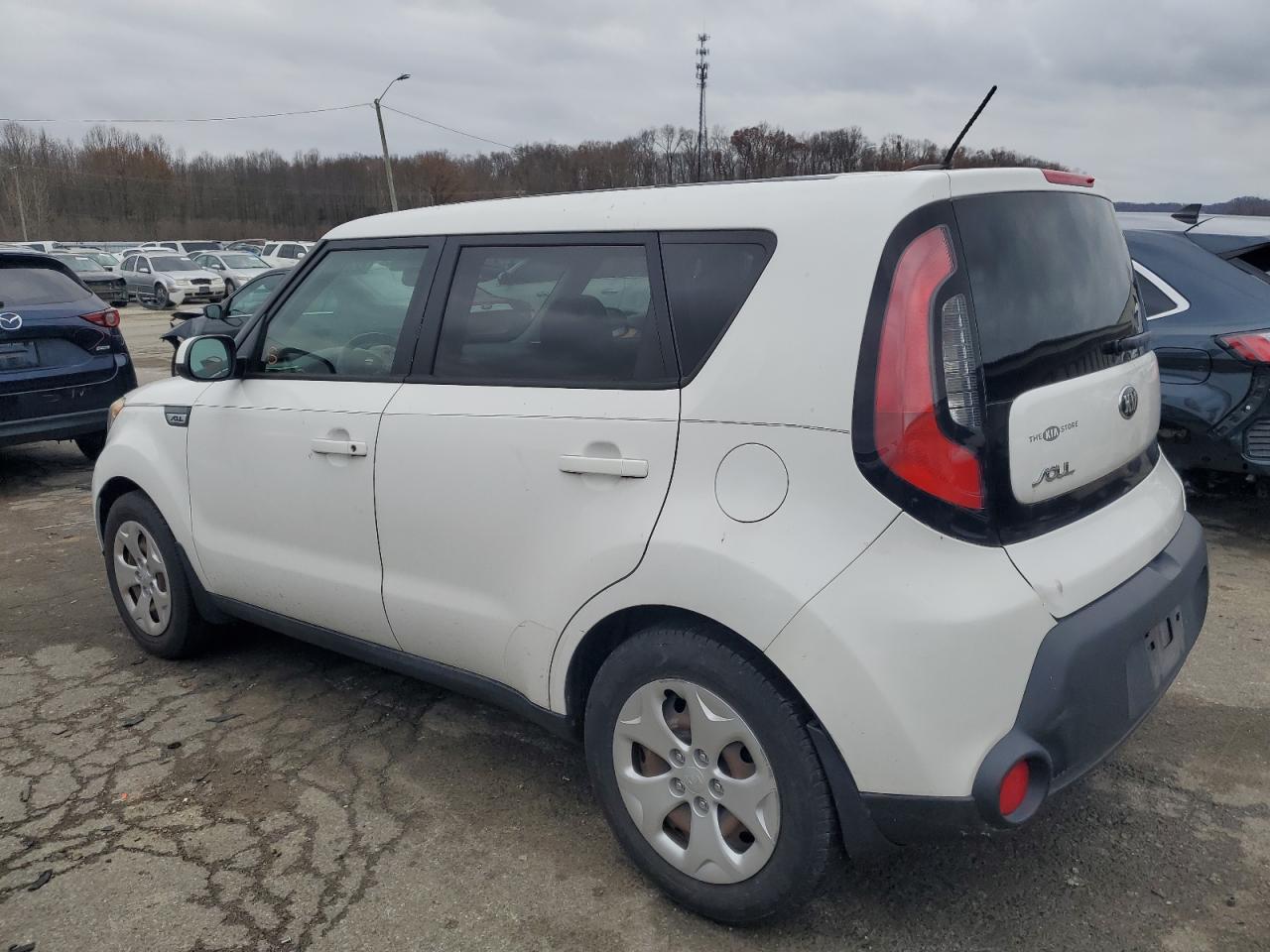 2015 Kia Soul - Image 2
