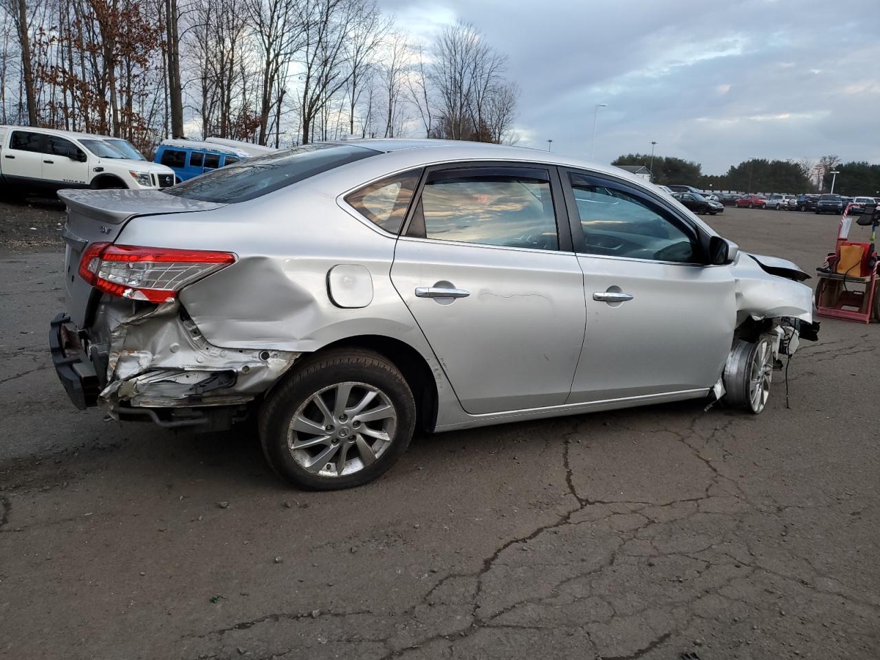 2015 Nissan Sentra - Image 3
