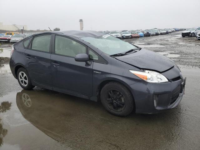  TOYOTA PRIUS 2015 Сріблястий