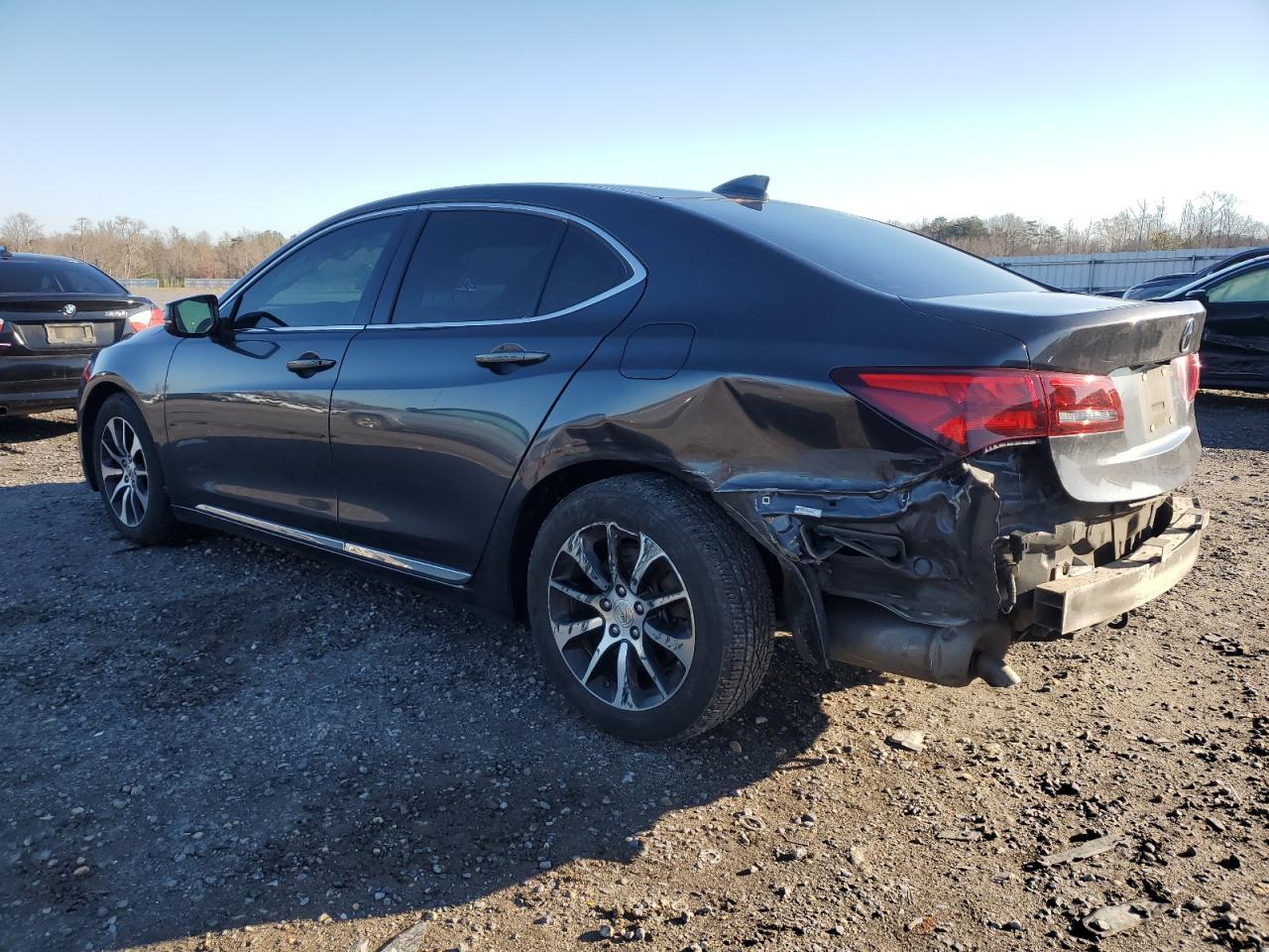 VIN 19UUB1F31FA025755 2015 ACURA TLX no.2