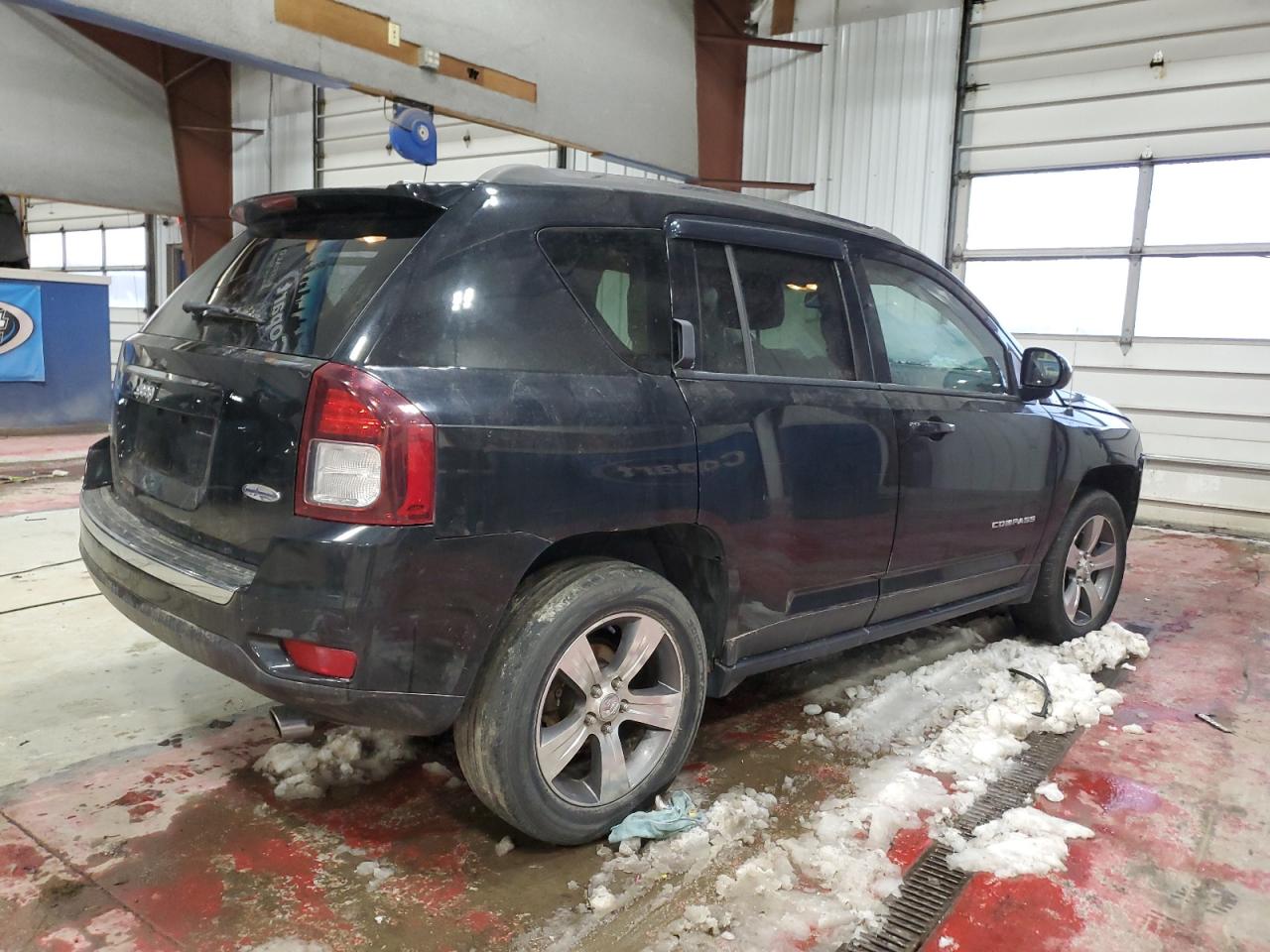 VIN 1C4NJDEB3GD744926 2016 JEEP COMPASS no.3