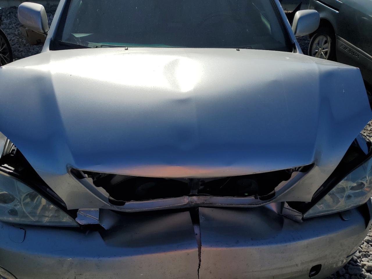 2004 Lexus RX - Image 11