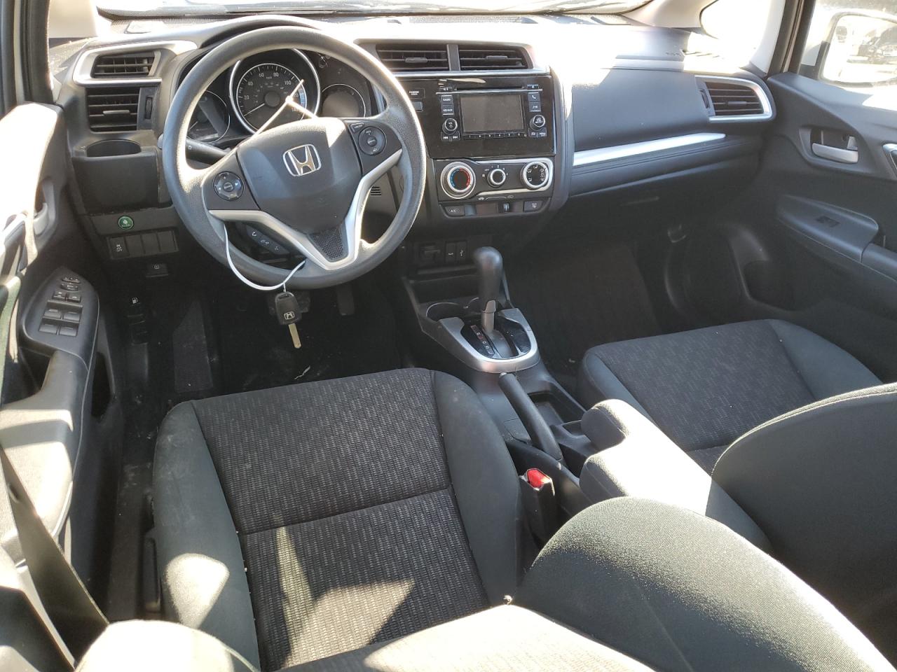 2015 Honda Fit Lx VIN: 3HGGK5H51FM779373 Lot: 83848684