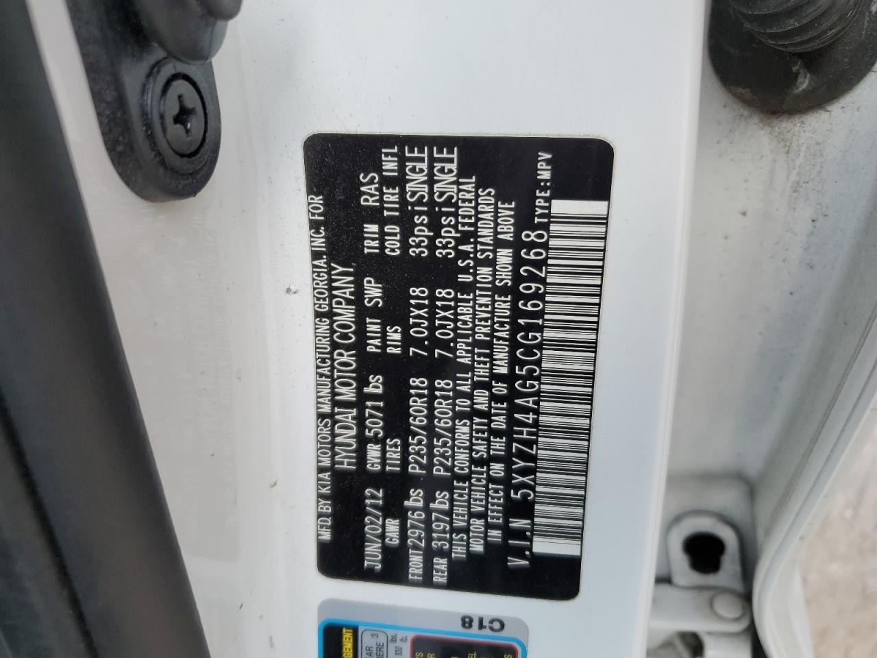 2012 Hyundai Santa Fe - Image 13
