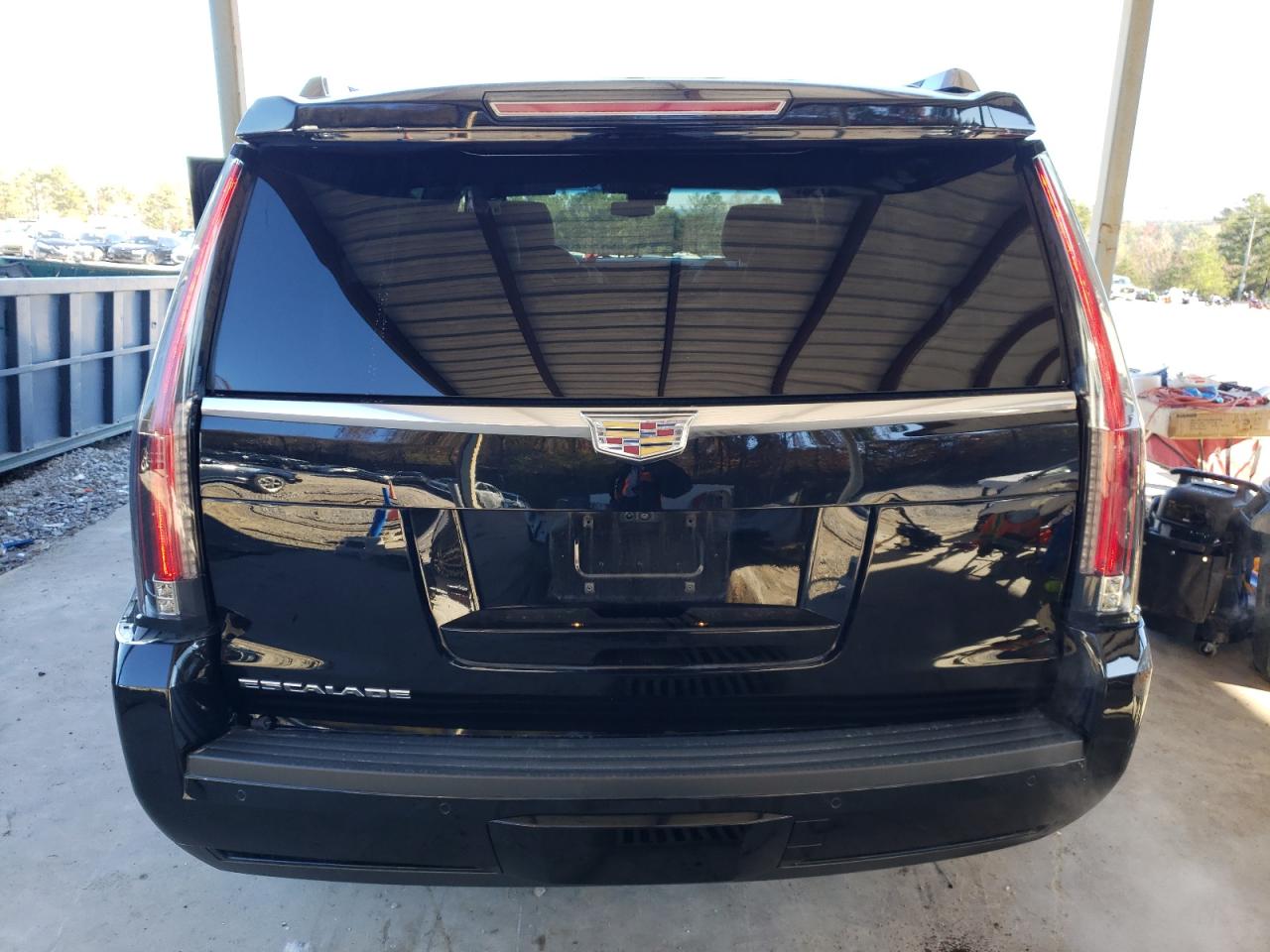 2018 Cadillac Escalade - Image 6