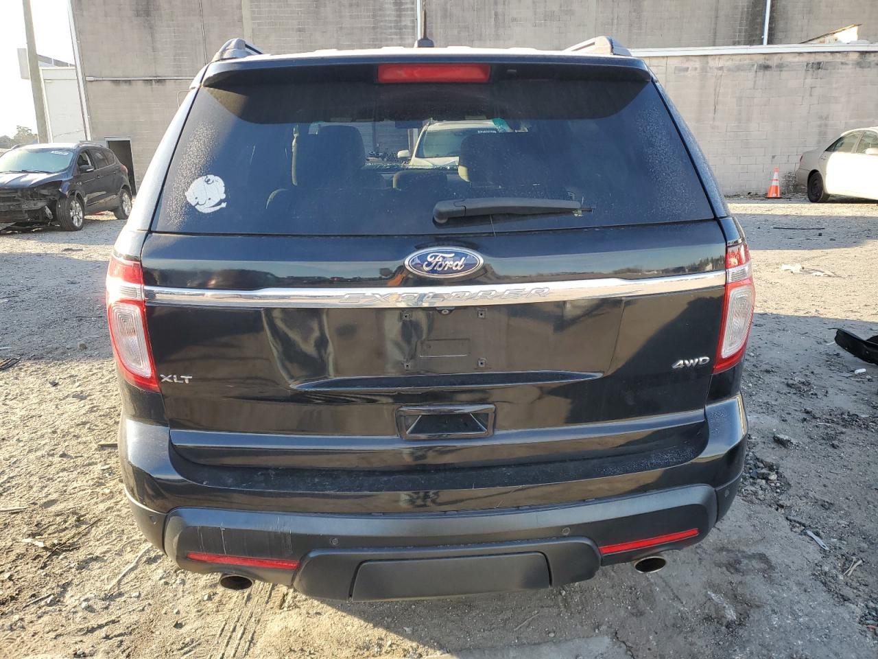 2012 Ford Explorer - Image 6