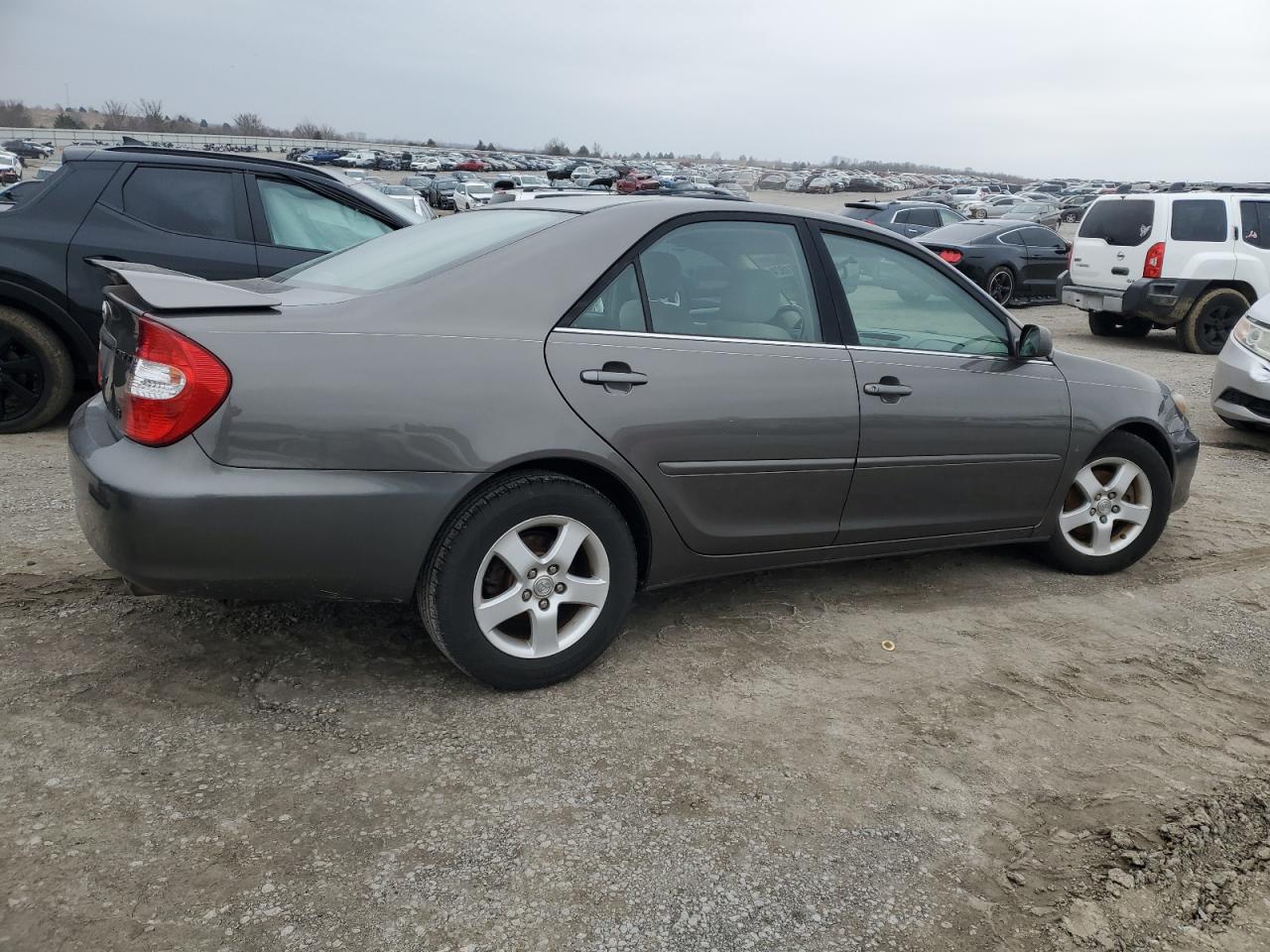 2004 Toyota Camry - Image 3