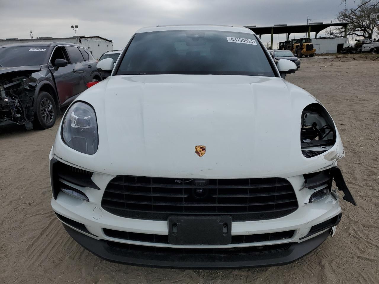 2021 Porsche Macan - Image 5