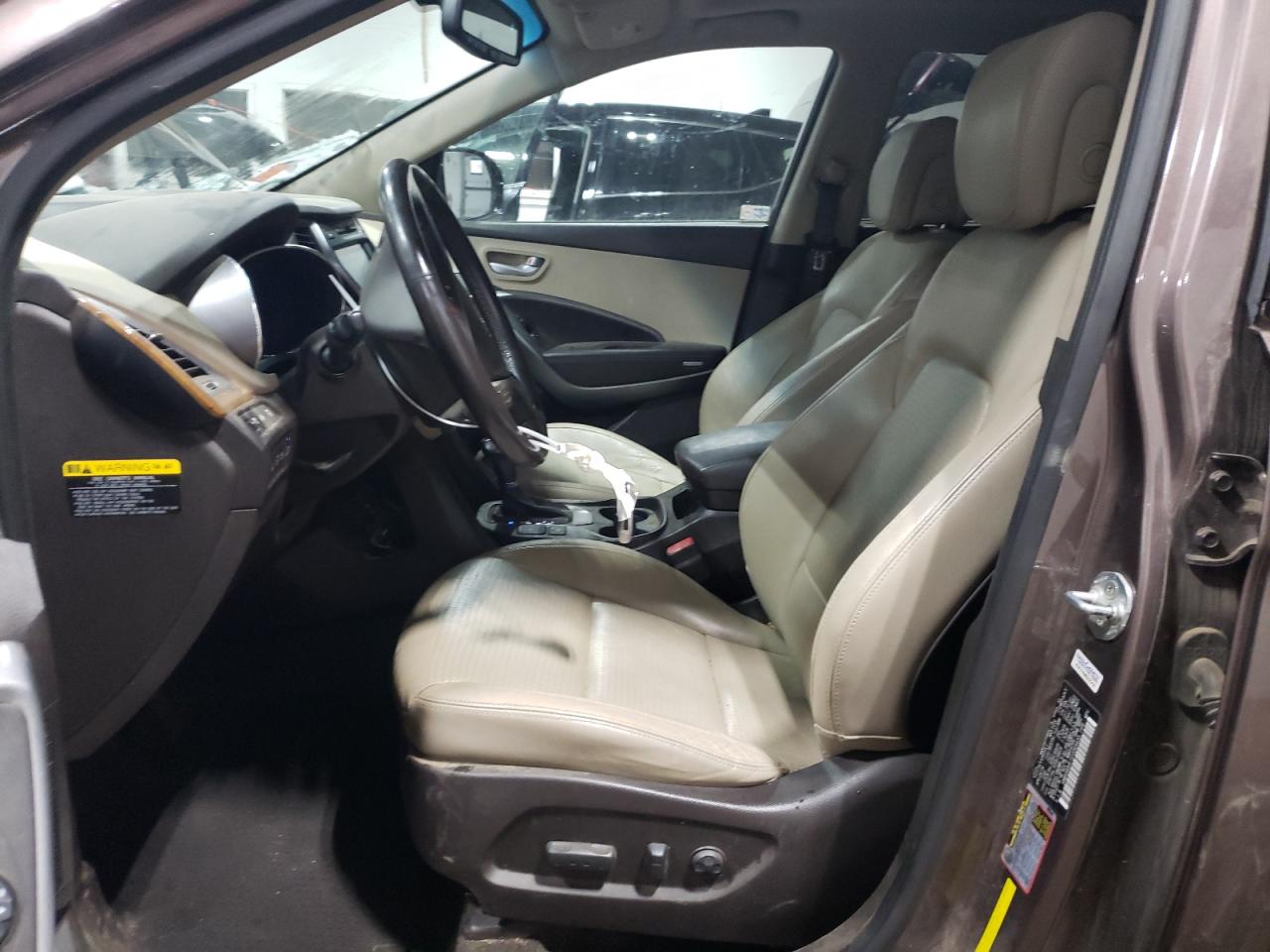 2014 Hyundai Santa Fe - Image 7