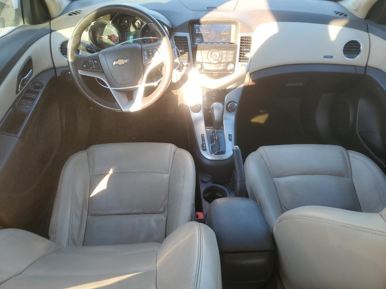 2014 Chevrolet Cruze - Image 8