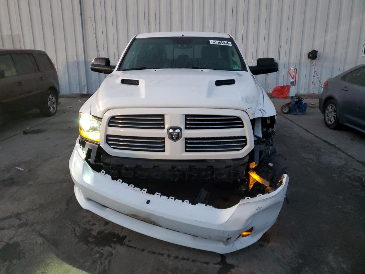 2014 RAM 1500 - Image 5