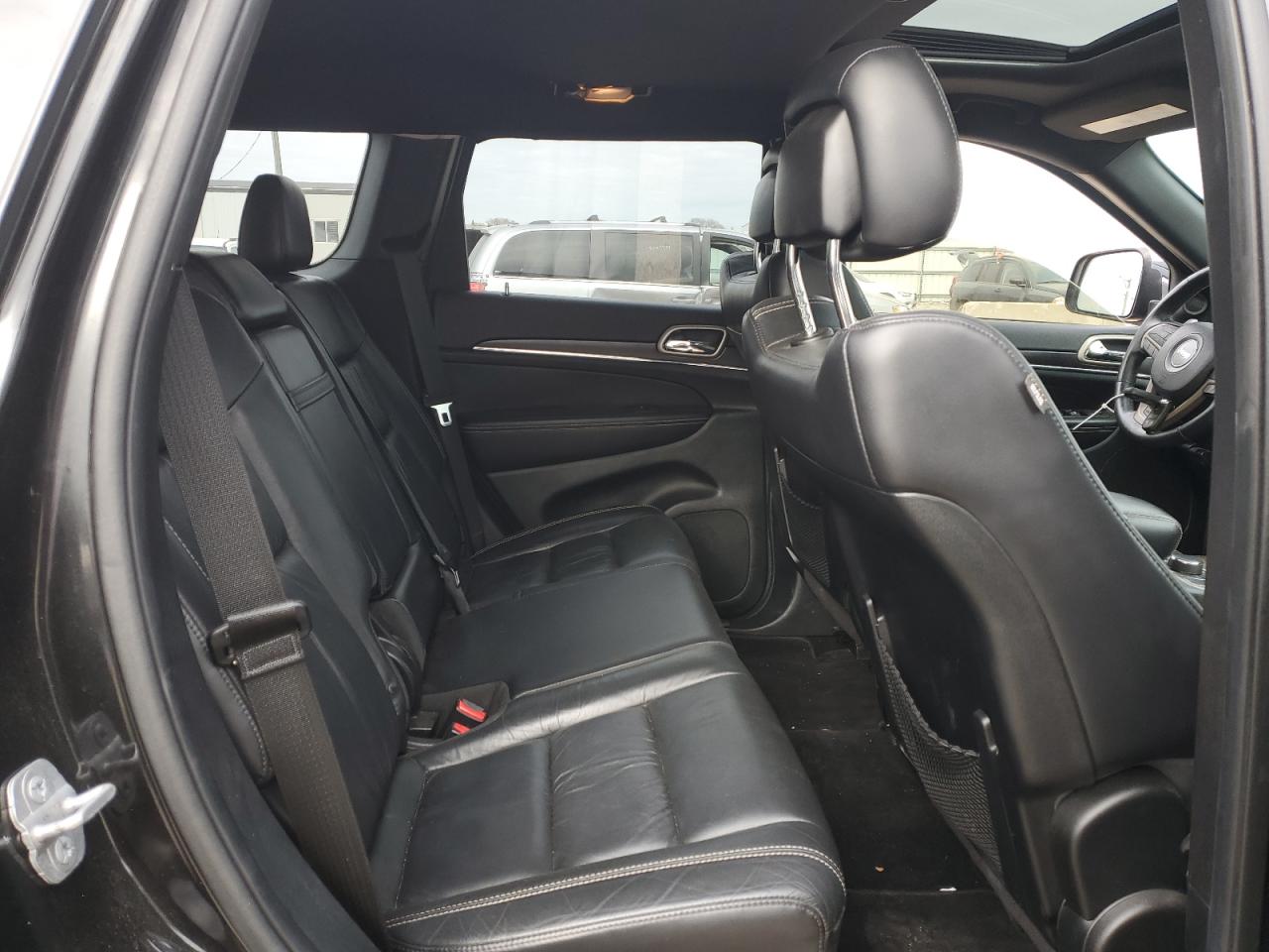 2014 Jeep Grand Cherokee - Image 11