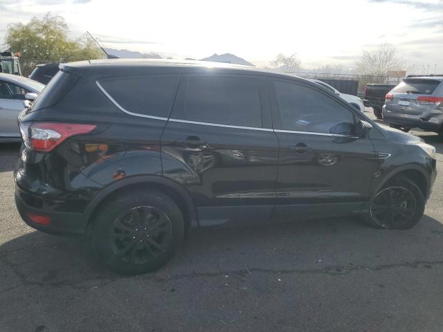  FORD ESCAPE 2017 Черный