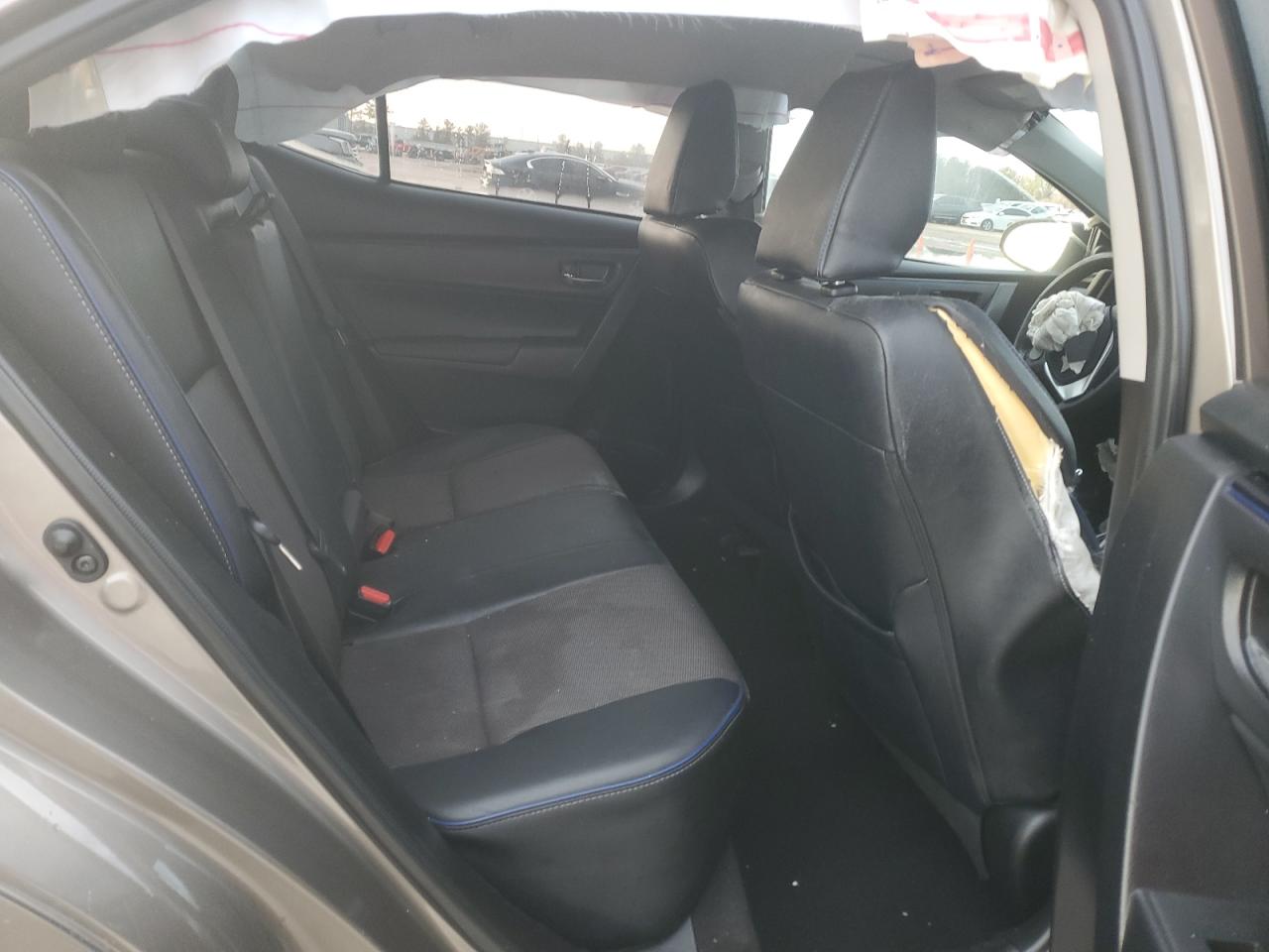 2017 Toyota Corolla L VIN: 5YFBURHE8HP729978 Lot: 86216244