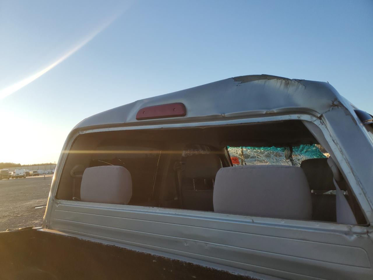 2002 Toyota Tacoma - Image 10