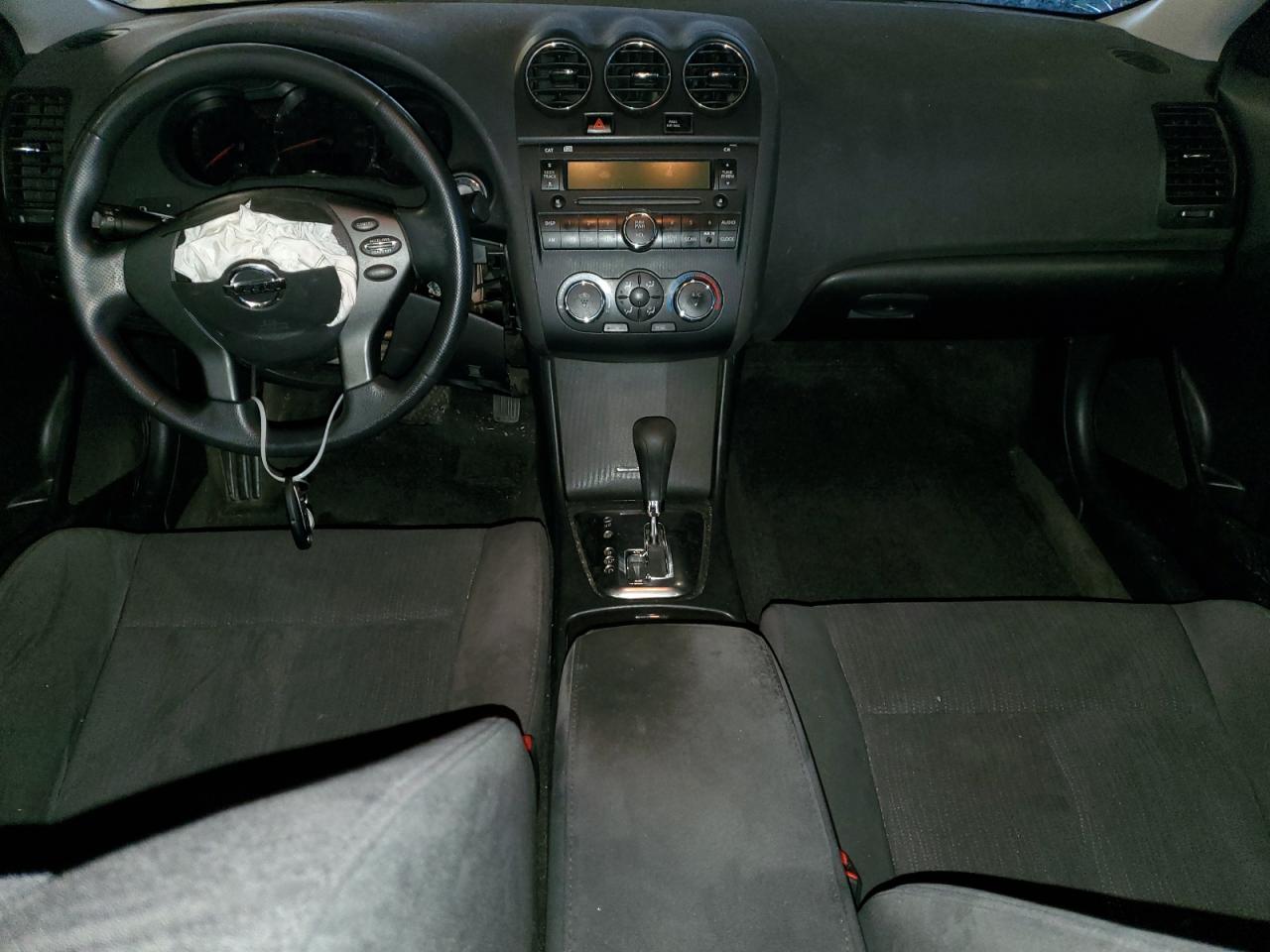 2012 Nissan Altima - Image 8