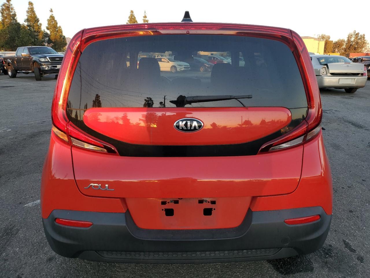 2020 Kia Soul Lx VIN: KNDJ23AU8L7700510 Lot: 83708294