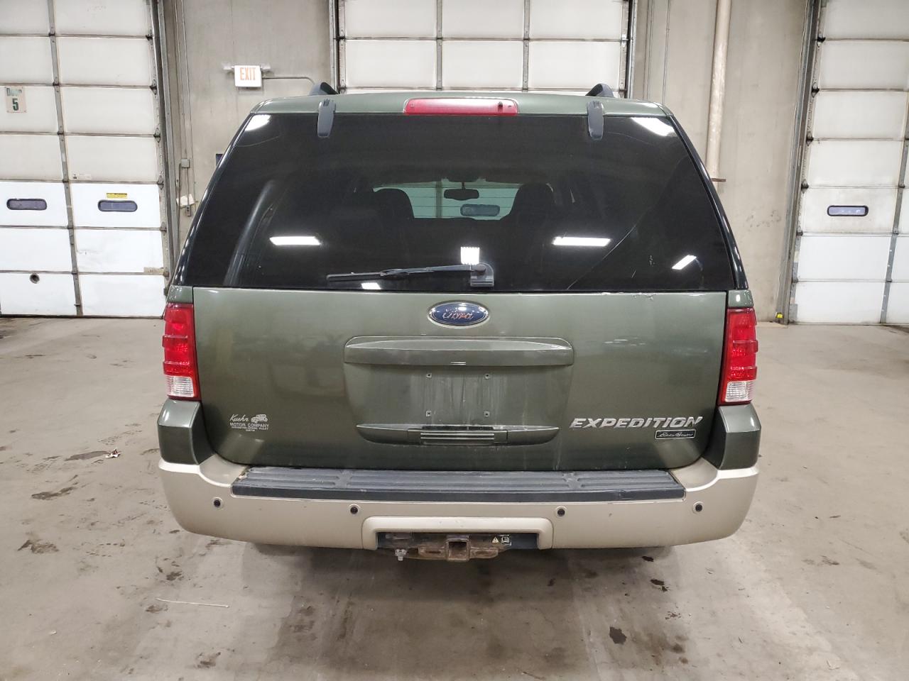 2005 Ford Expedition - Image 6