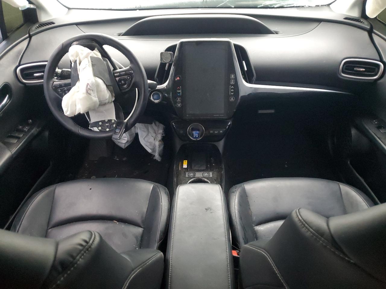2020 Toyota Prius - Image 8