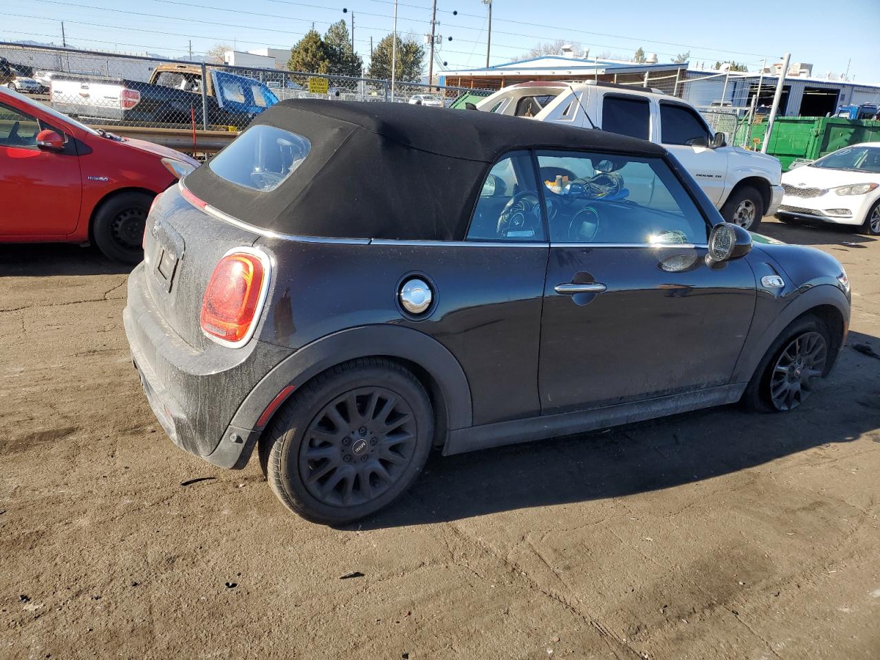 VIN WMWWG9C57K3E40624 2019 MINI COOPER no.3