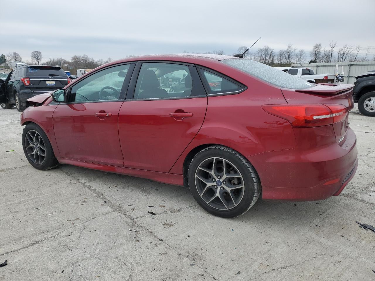 VIN 1FADP3F20GL314236 2016 FORD FOCUS no.2