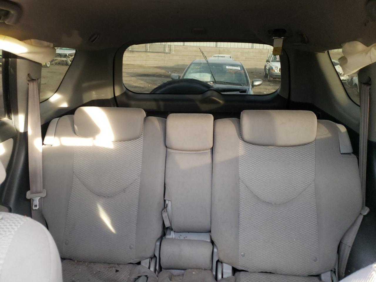 2006 Toyota RAV 4 - Image 10