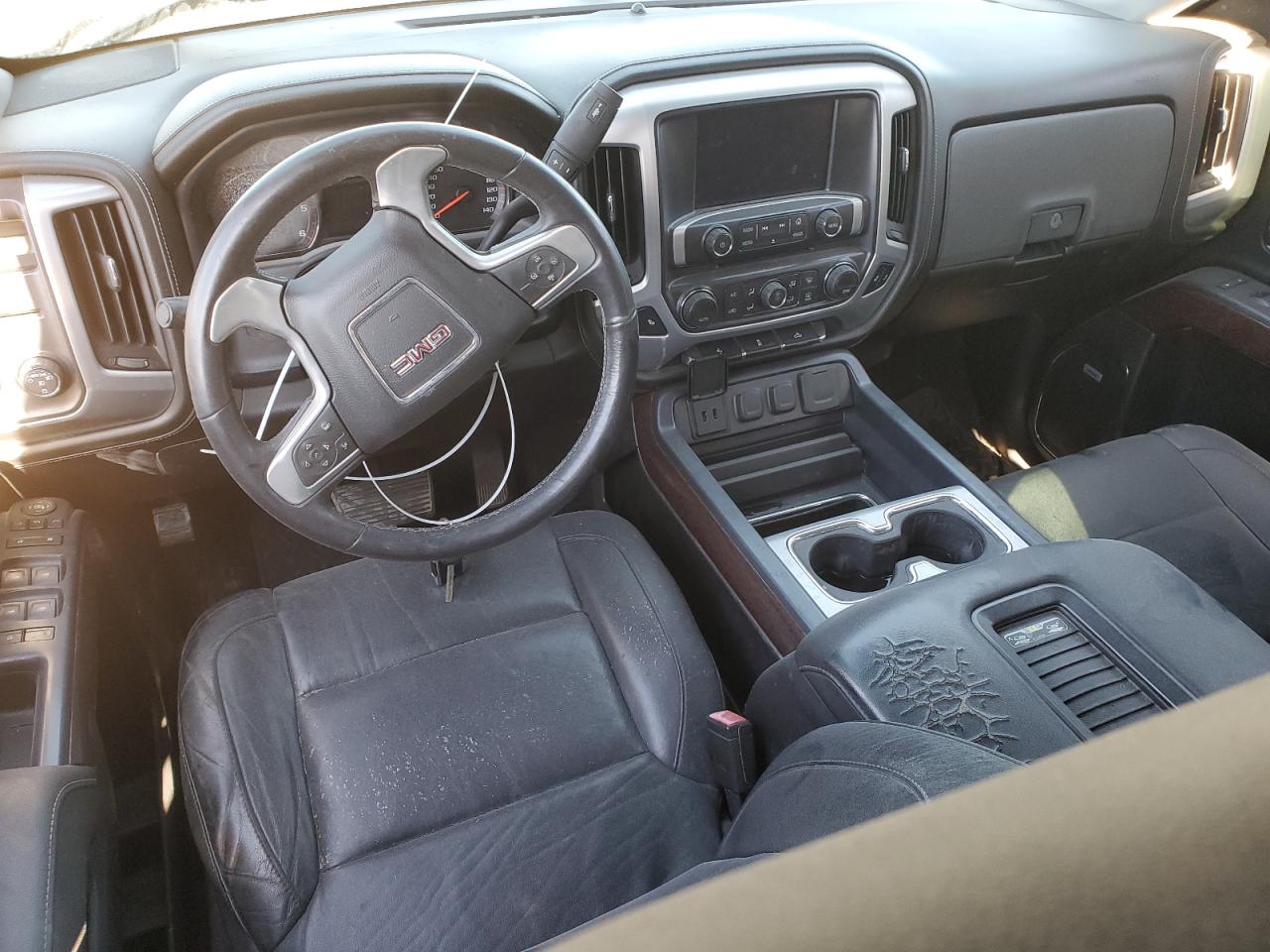 2016 GMC Sierra - Image 8