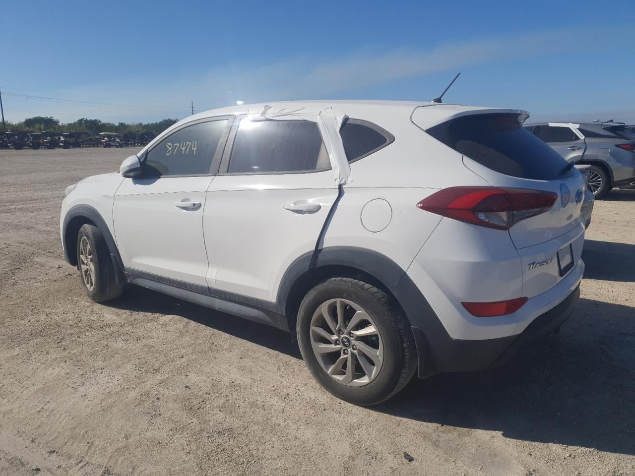 2018 Hyundai Tucson - Image 2