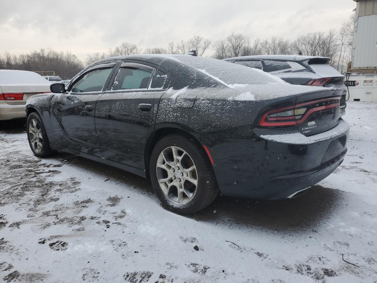 2C3CDXJG2GH163961 2016 DODGE CHARGER - Image 2